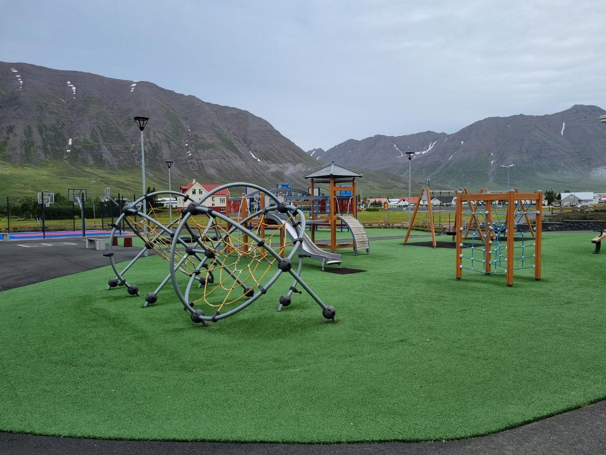 Brimnes Bungalows Olafsfjordur Bagian luar foto